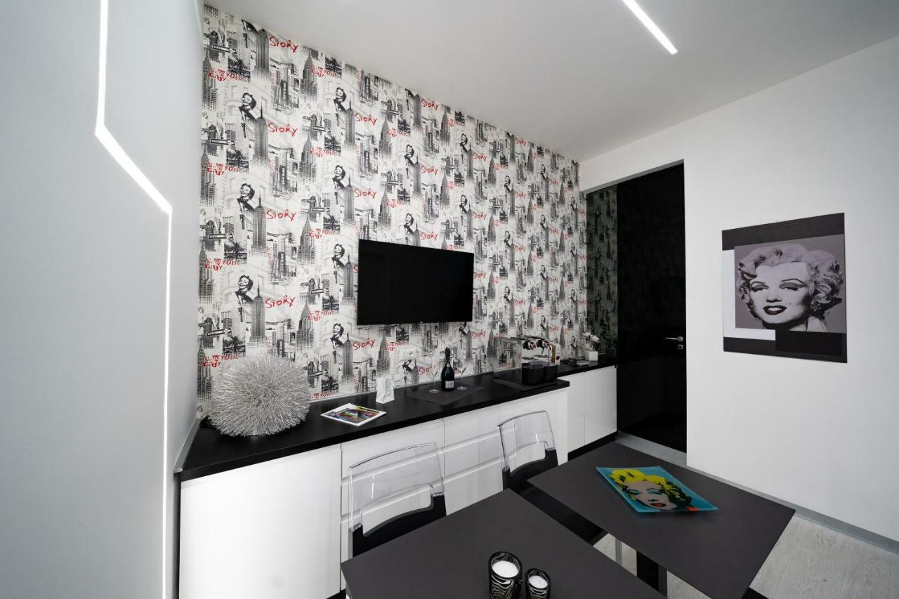 White Rooms Reggio di Calabria Exterior photo