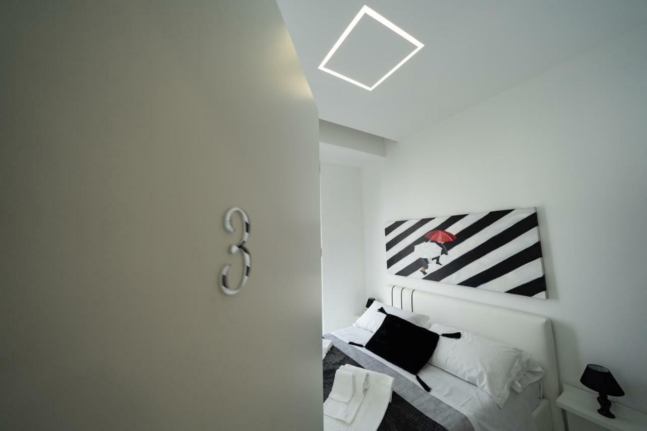 White Rooms Reggio di Calabria Exterior photo